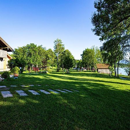 Ferienwohnungen Am Strandbad Chieming Buitenkant foto